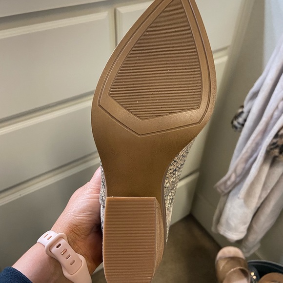 Steve Madden Camryn booties - Picture 2 of 3